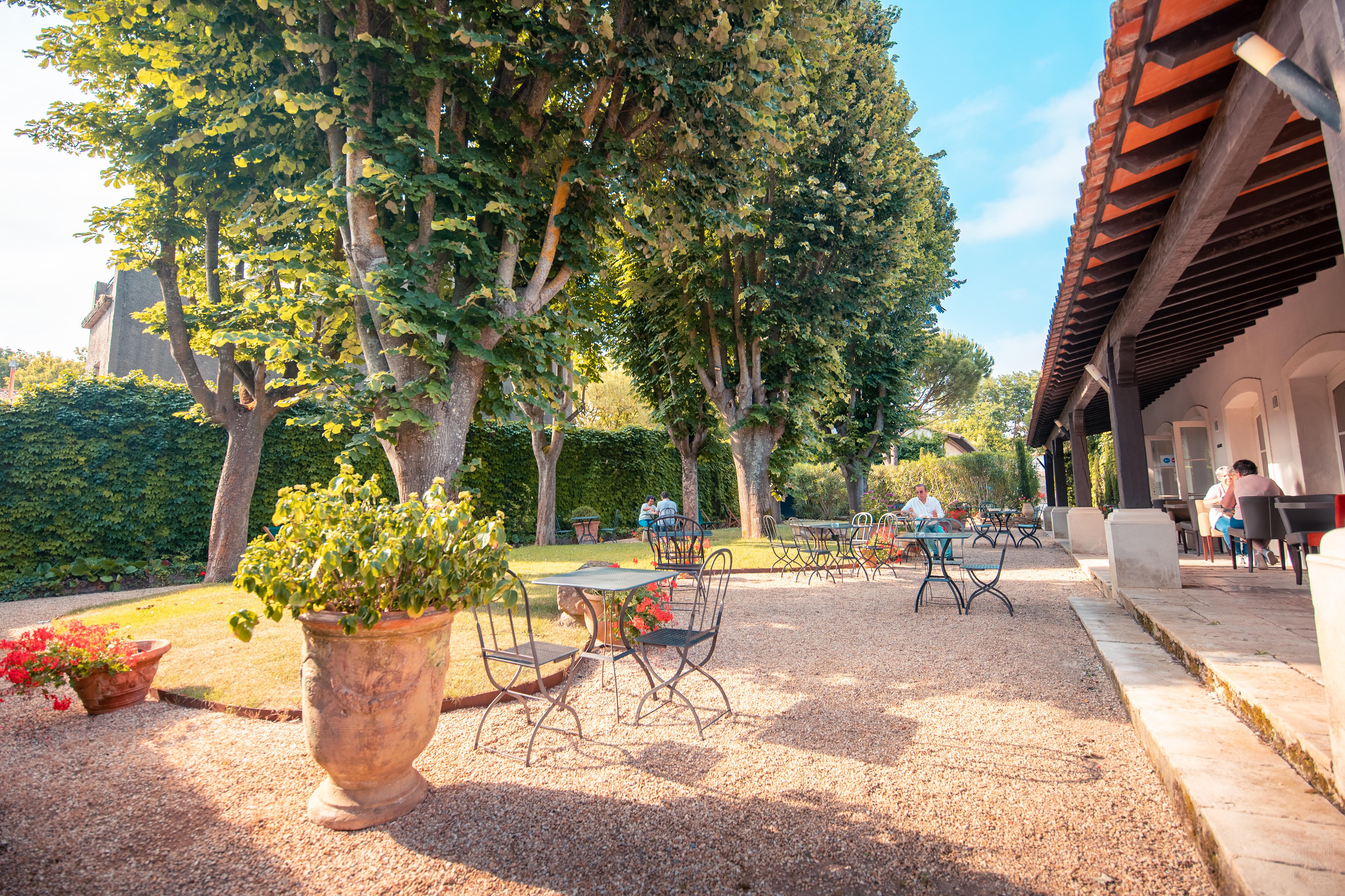 HOTEL L'ARAGON CARCASSONNE 3* (France) - from £ 70