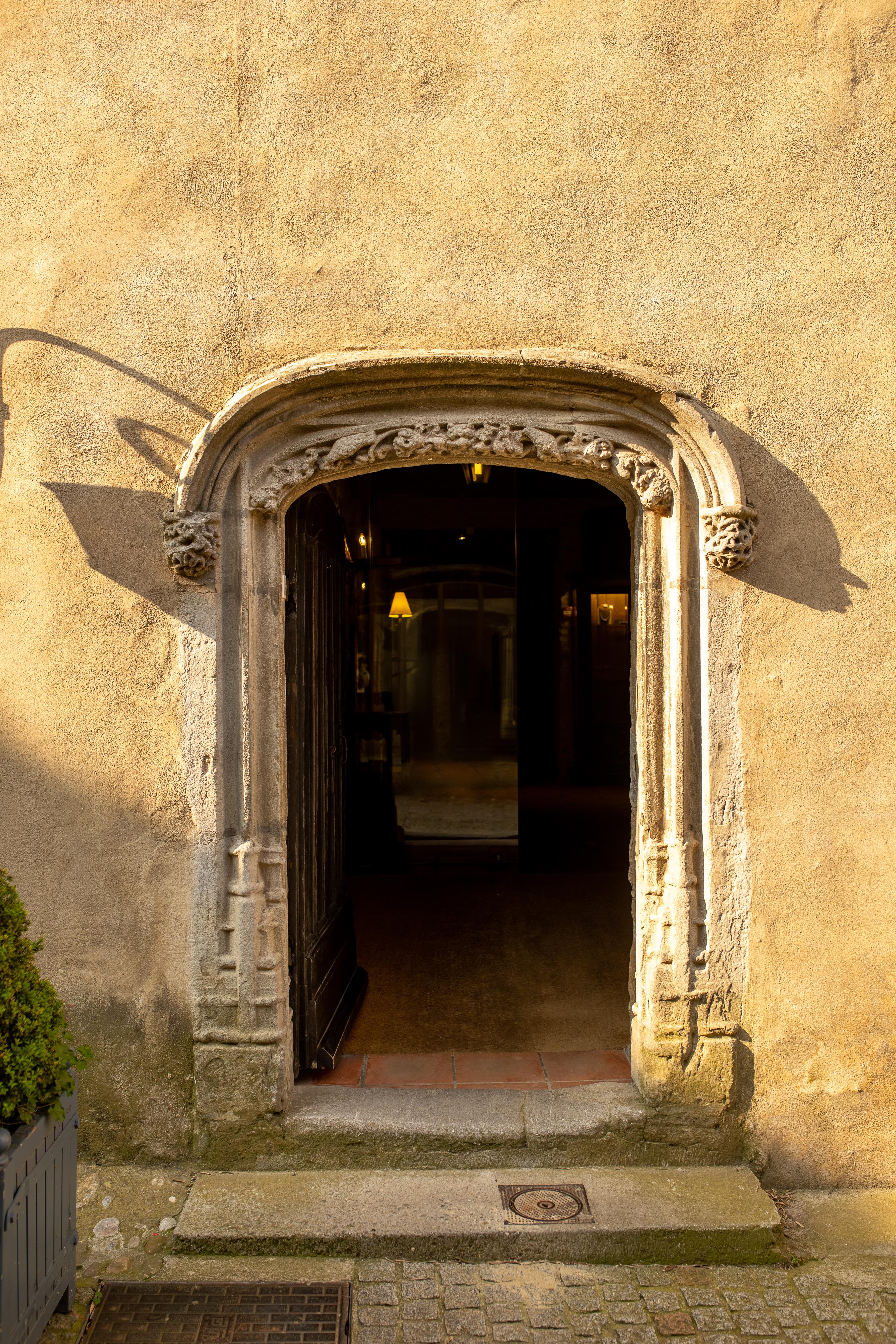 Hotel Le Donjon - Coeur De La Cite Medievale Carcassonne Exterior foto